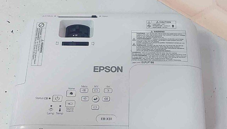 Epson EB-x31 Projector