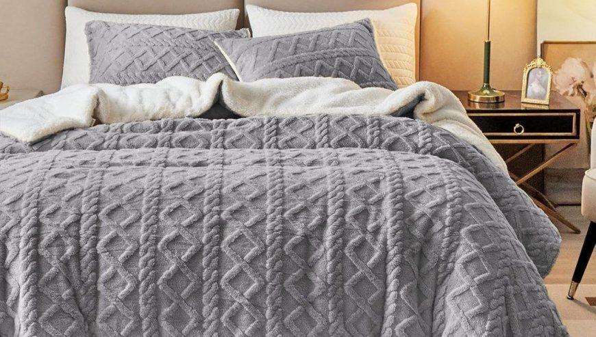 5 Piece Geometric Fluffy Fleece Comforter Set