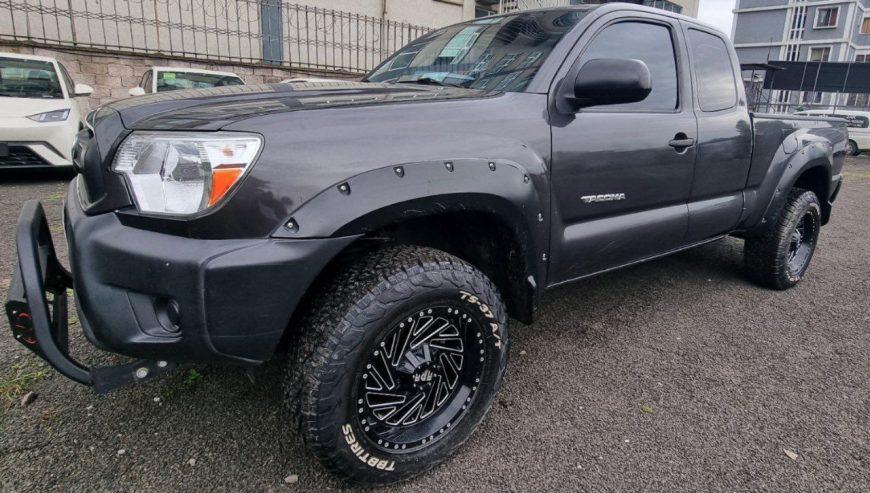 2015 Model-Toyota Tacoma