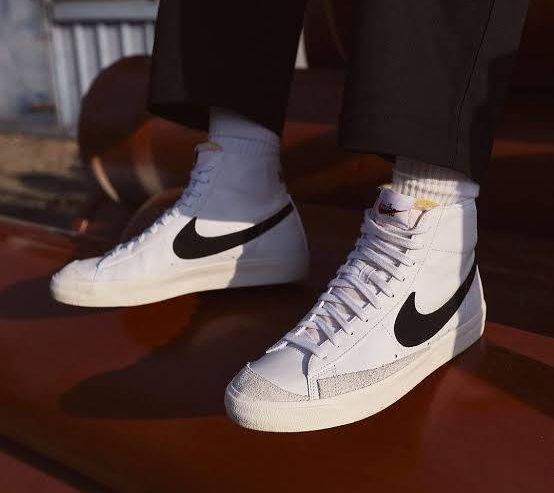 Nike Blazer Mid Shoes