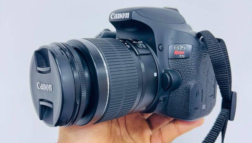 Canon Eos Rebel T7i 800D DSLR Camera