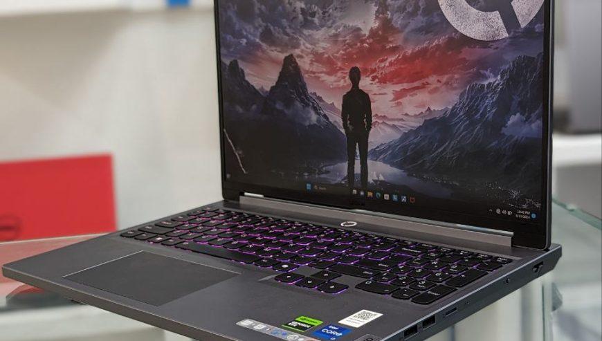 Lenovo Legion 5 16IRX9 Core i7 Gaming Laptop