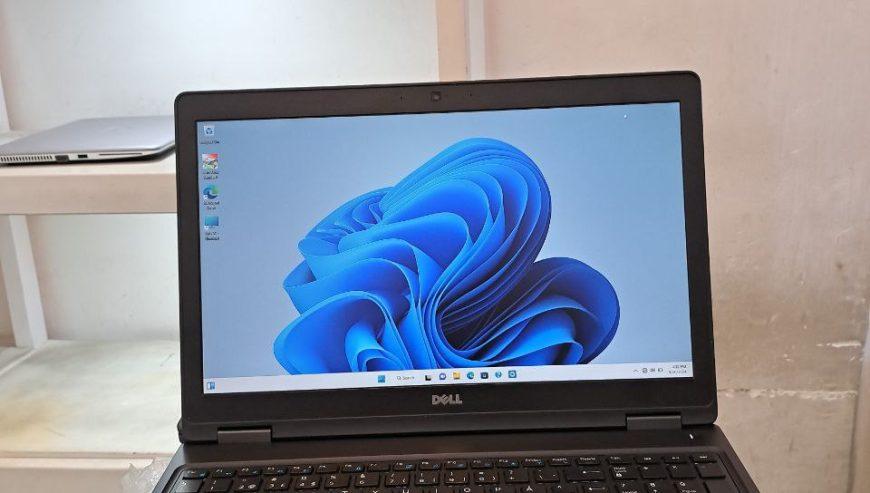 Dell Latitude 5580 Dell Latitude 5580 Laptop