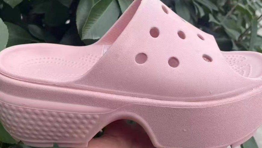 Crocs Womens’s Shoes