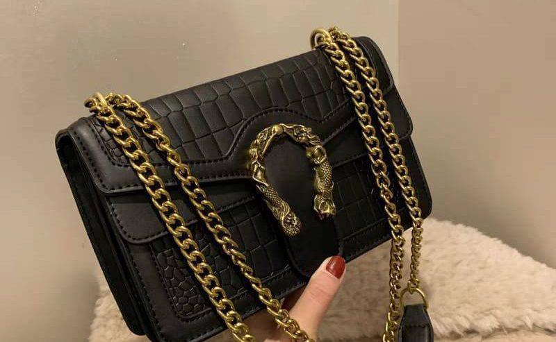 Gucci Sling Women’s Bag