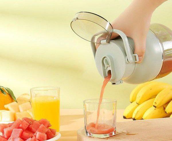 Multi-Purpose Juicing Bottle