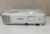 Epson EB- S05  Projector