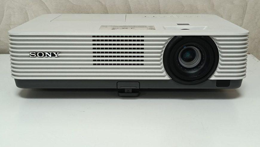 Sony VPL-DX221  Projector  