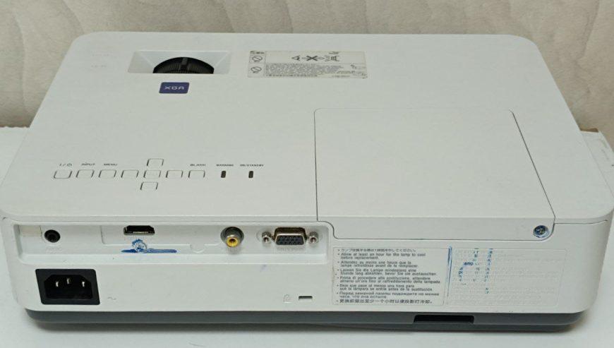 Sony VPL-DX221  Projector  