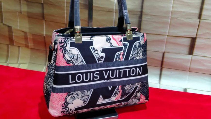 Louis Vuitton Women’s Bag