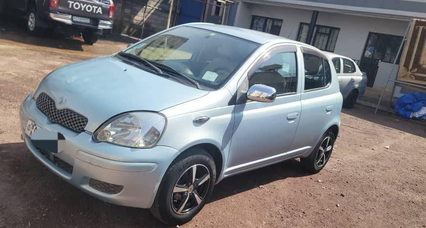 2004 Model-Toyota Vitz