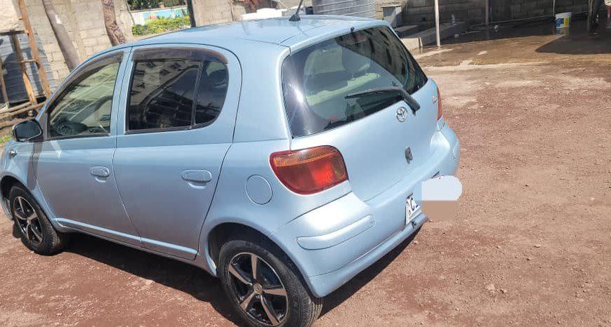 2004 Model-Toyota Vitz