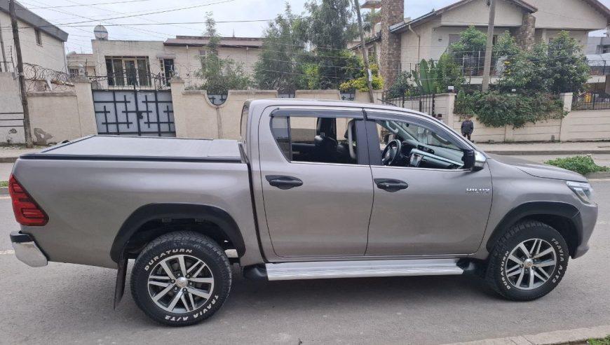 2017 Model-Toyota Hilux Dabel Cap