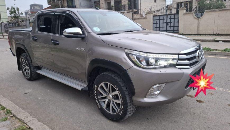 2017 Model-Toyota Hilux Dabel Cap