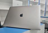 MacBook Pro 15-Inch