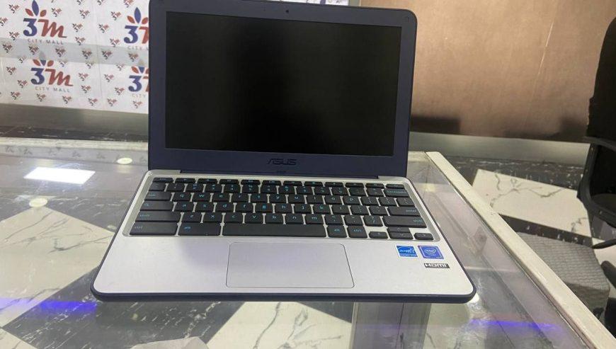 Asus Chrombook Intel inside 4gb Ram Laptop