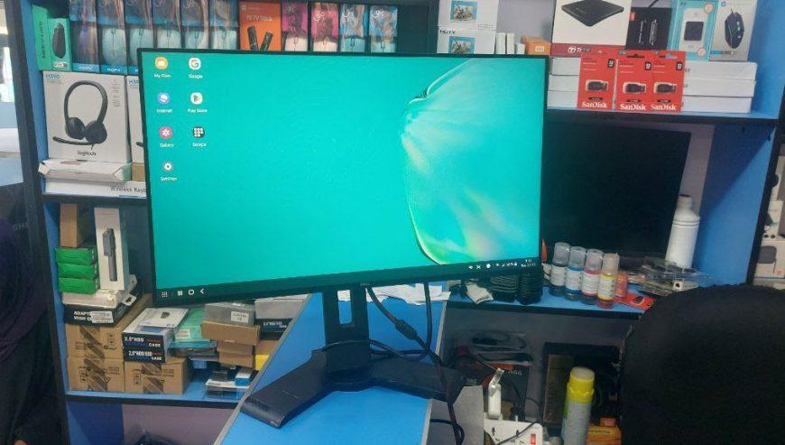 Dell Monitor