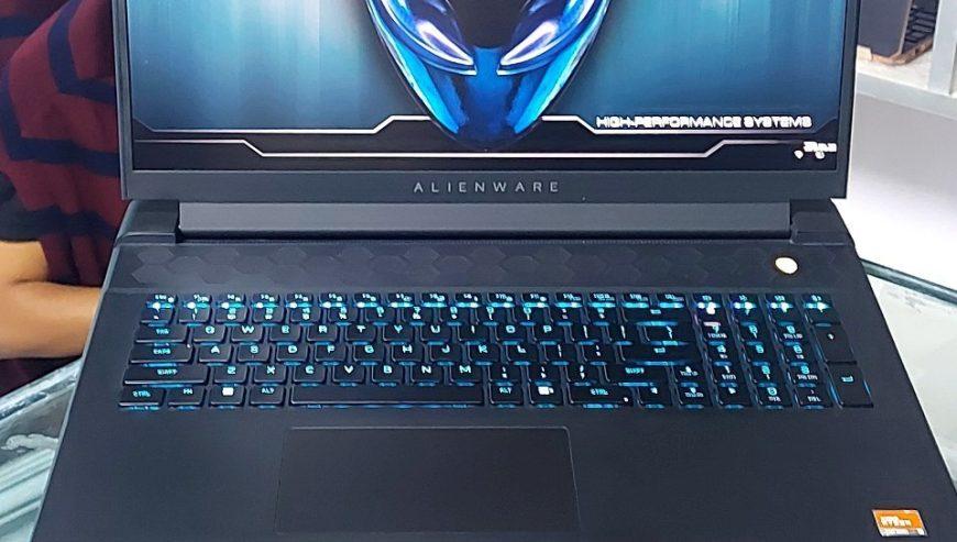 Aleinware m18 R1 Cores 12 Gaming Laptop