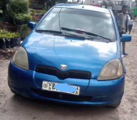 2001 Model- Toyota Vitz