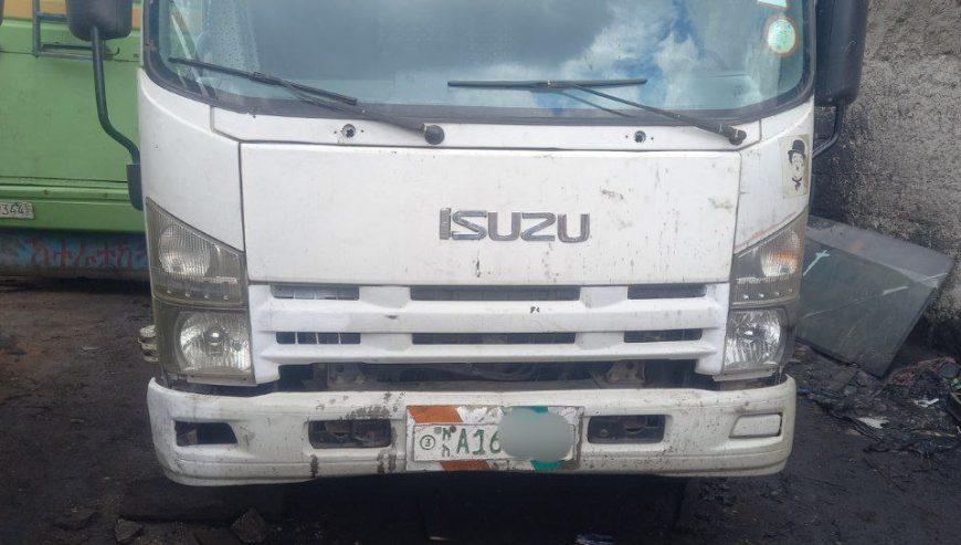 2014 Model-Isuzu Obama Van