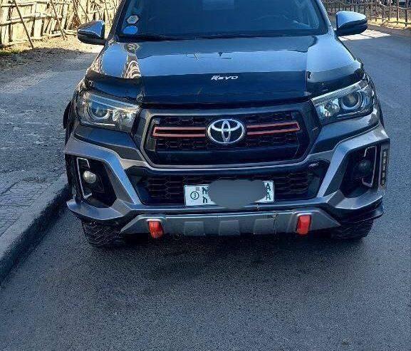 2018 Model-Toyota Hilux Double Cab