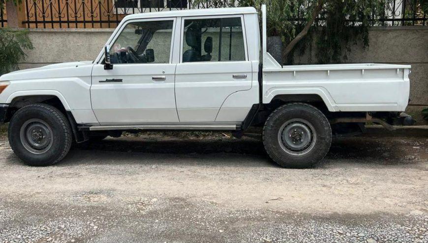 2014 Model-Toyota Landcruiser Double Cab