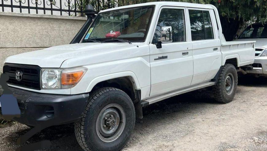 2014 Model-Toyota Landcruiser Double Cab