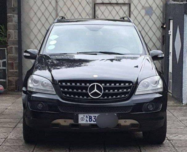 2009 Model-Mercedes Benz ML 280