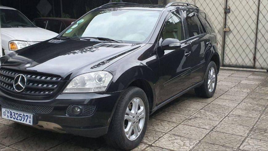 2009 Model-Mercedes Benz ML 280