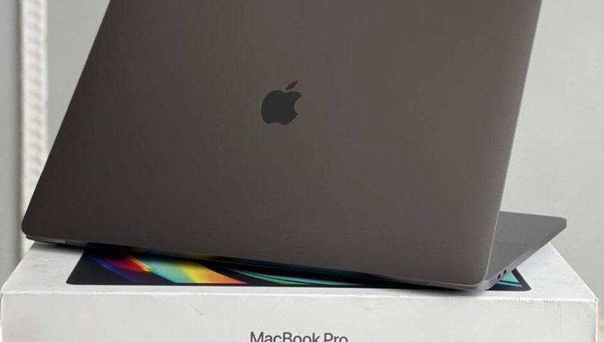 MacBook Pro  2019 Core i9 Laptop