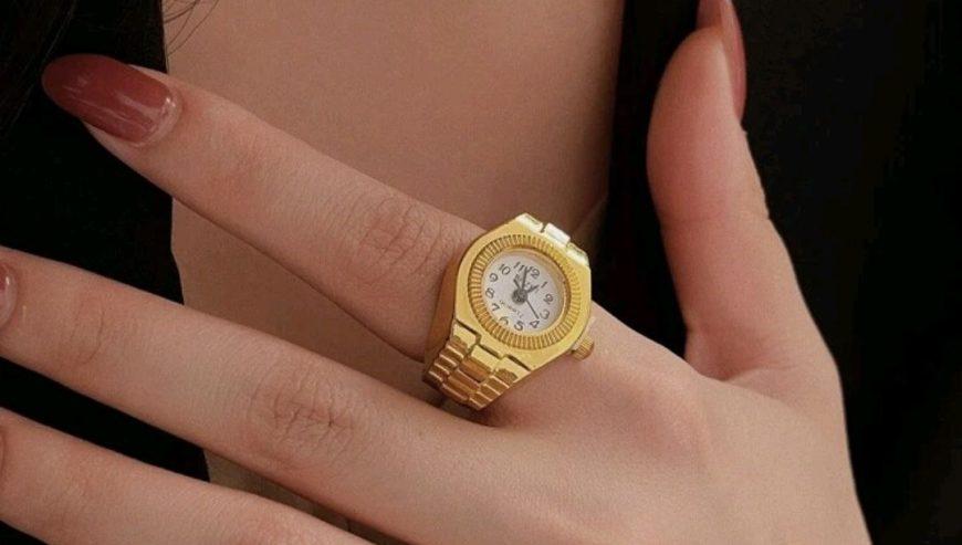 Fashion Quartz Watch Rings