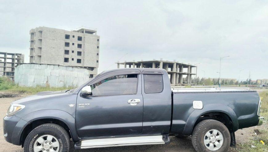 2007 Model-Toyota Hilux Kin Cab