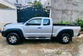 2010 Model-Toyota Tacoma  4WD