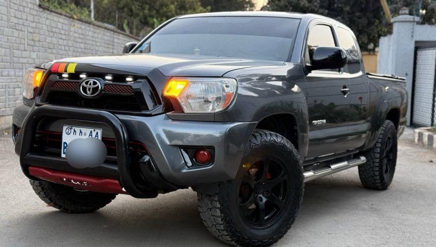 2013 Model-Toyota Tacoma