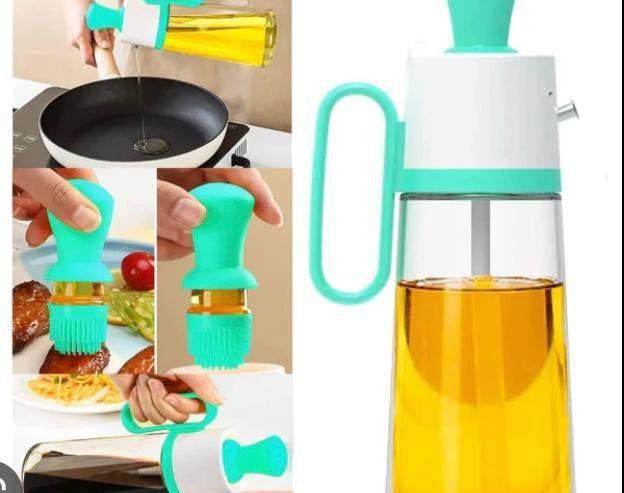 Integrated Brushing and Pouring Seasoning Bottle