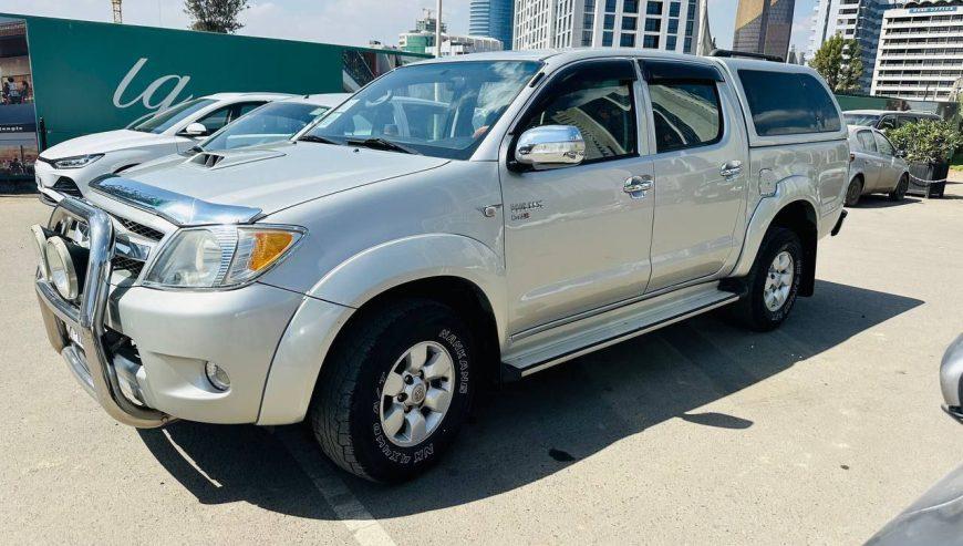 2011 Model-Toyota Hilux Double Cap