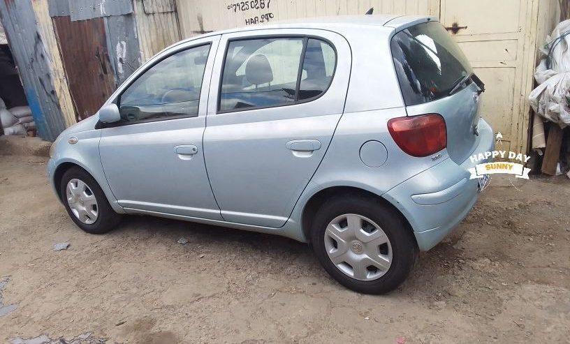 2004 Model-Toyota Vitz Yaris