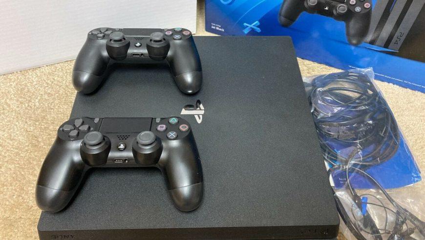 PLAYSTATION 4 PRO