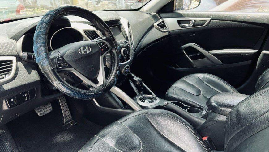 2013 Model-Hyundai Veloster