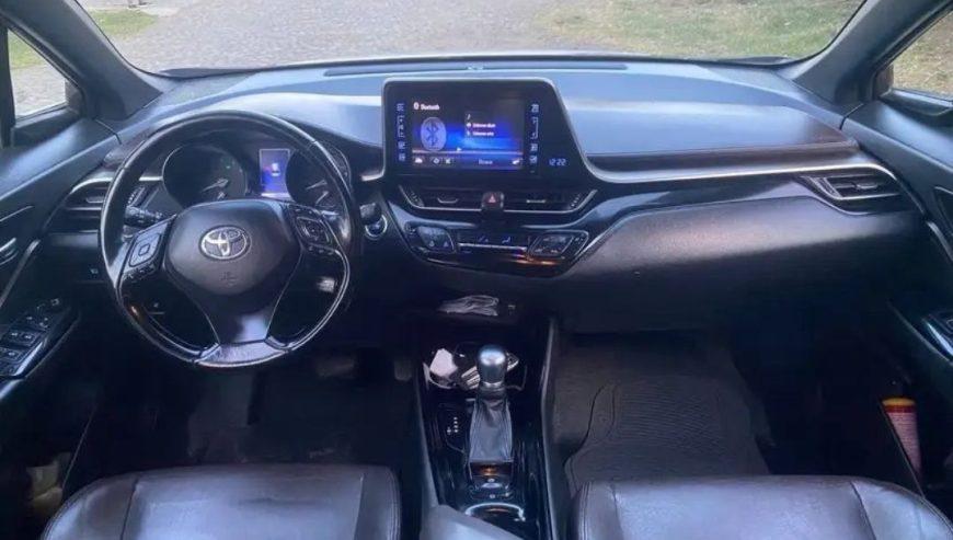 2017 Model-Toyota C-HR