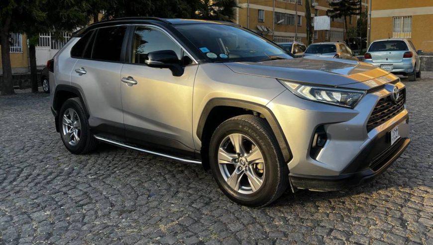 2022 Model-Toyota RAV-4