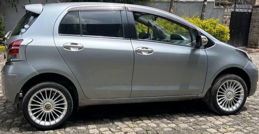 2010 Model-Toyota Yaris Compact