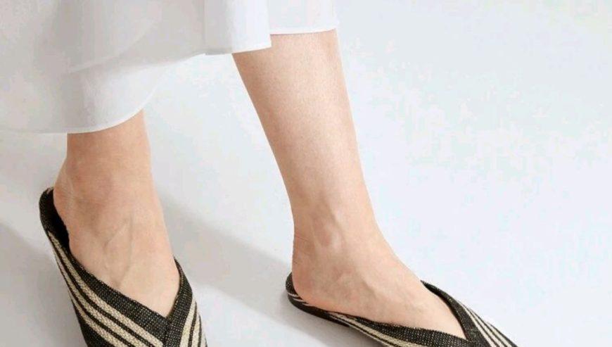 Women’s Pointy Mules