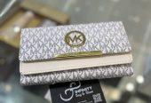  Michael Kors Wallet