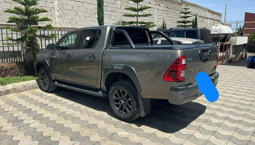 2022 Model-Toyota Hilux Invincible