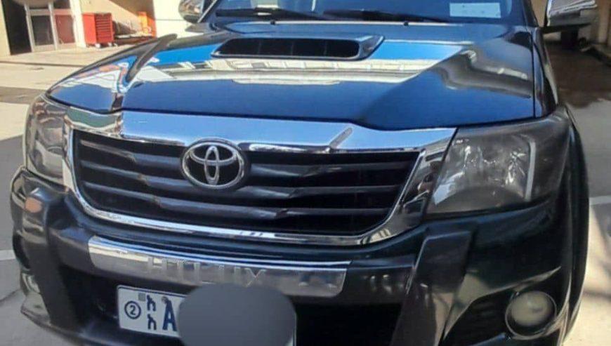 2013 Model-Toyota Hilux Double Cab