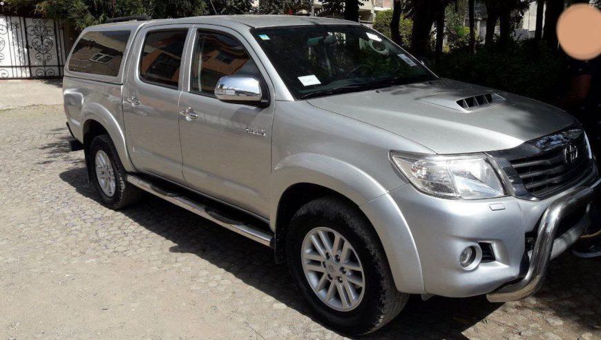 2013 Model-Toyota Hilux