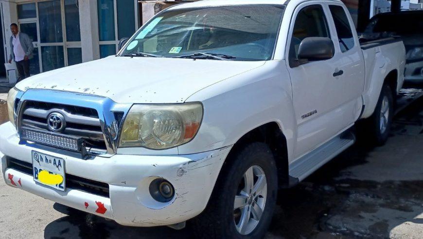 2008 Model-Toyota Tacoma