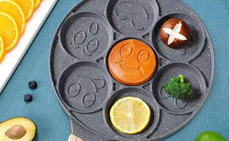 Smiley Face Non-Stick Pancake Maker