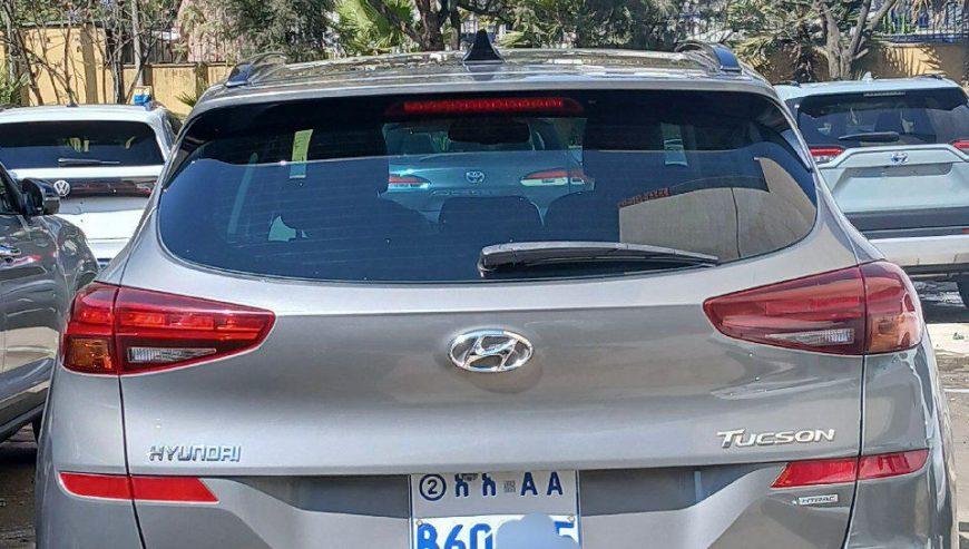 2020 Model-Hyundai Tucson